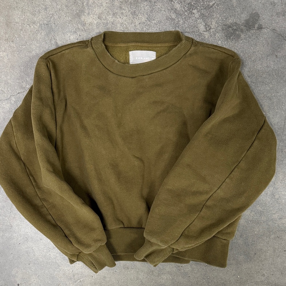Everlane everyday olive green crop sweater, XXS